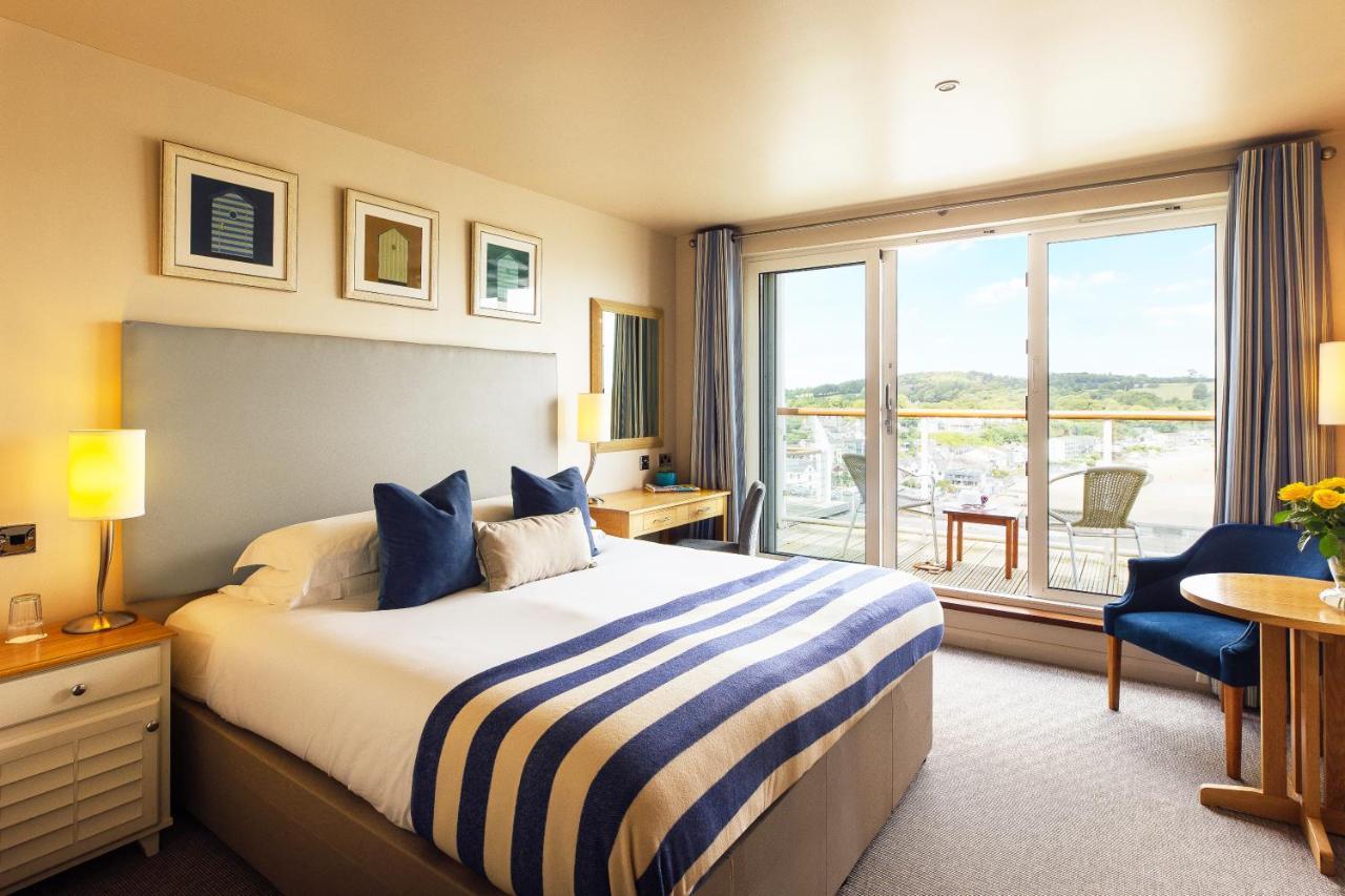 Hotel St Brides & Village